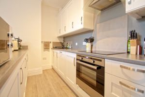 Kitchen Pic 2- click for photo gallery